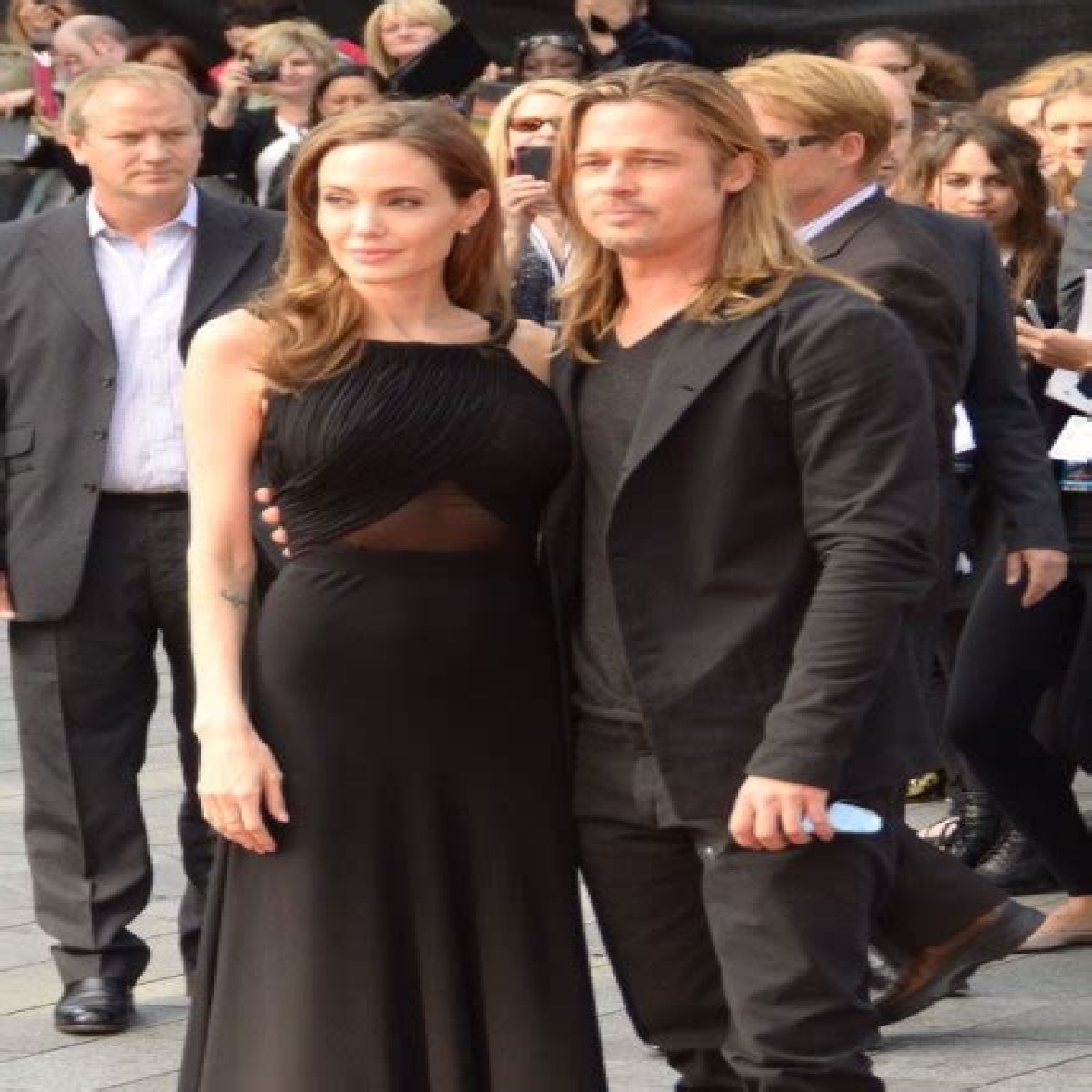Brad Pitt Cheated With Angelina Jolie While Still Married To Jennifer Aniston – Finally Proof!