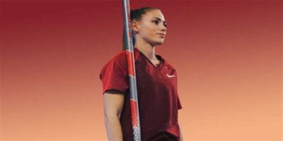 Clara Fernandez: Meet Spanish-Born Pole Vaulter