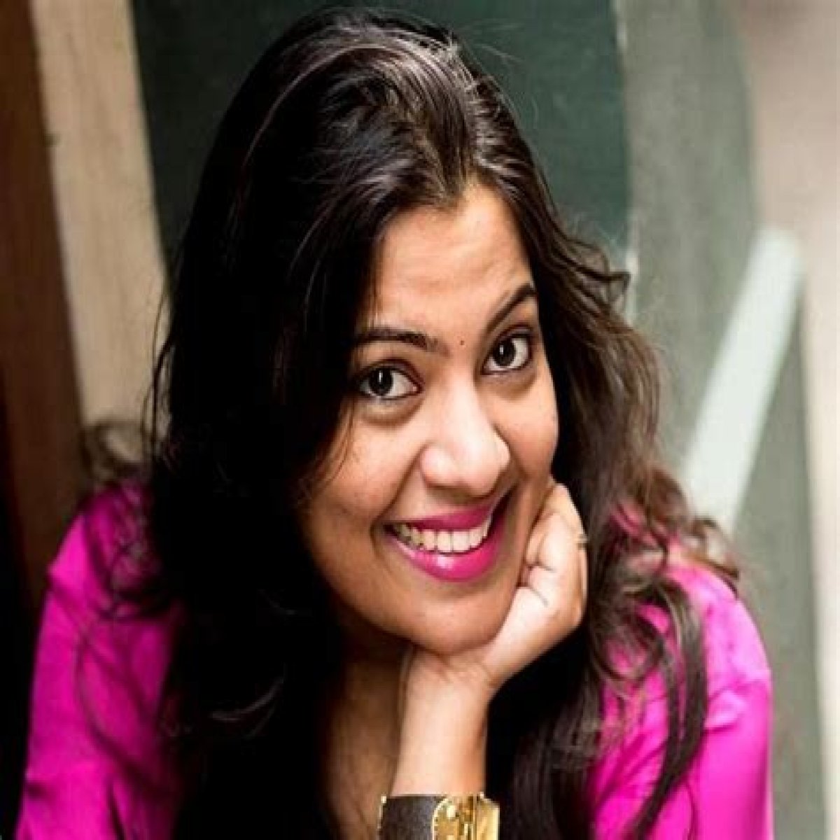 Geetha Madhuri (Singer) Height, Weight, Age, Husband, Biography & More » StarsUnfolded