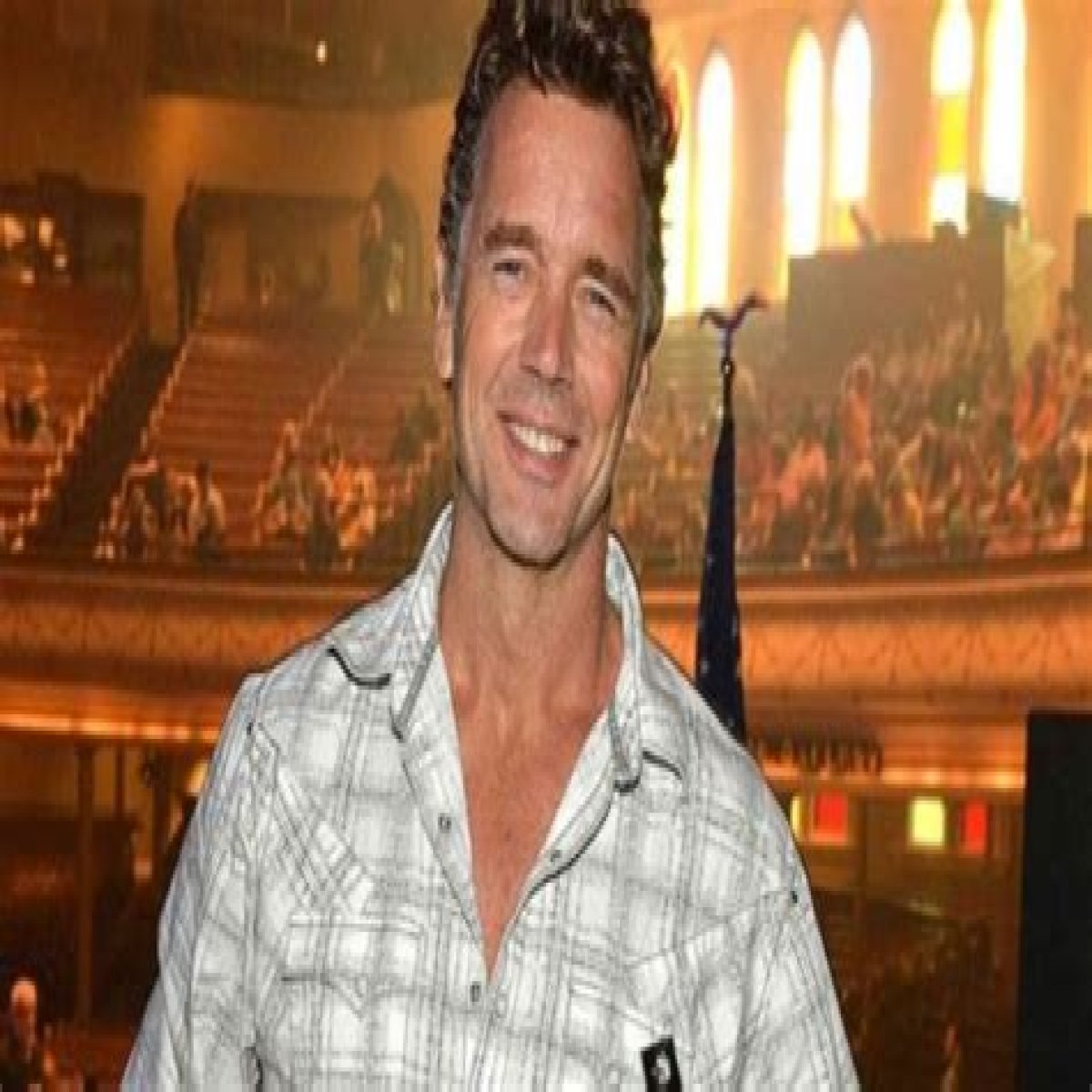 John Schneider Biography, Age, Height, Wife, Net Worth, Family