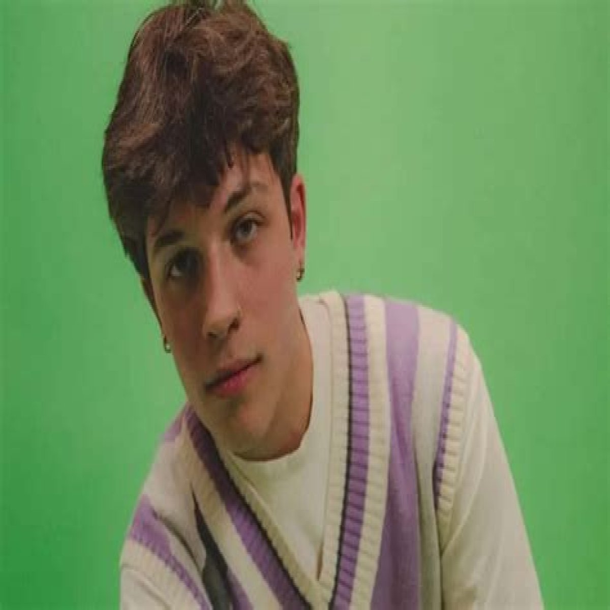 The details on Nick Sturniolo's age, net worth, girlfriend, family, siblings, and biography are as follows: Nick Sturniolo age, net worth, girlfriend, family, siblings, and biography