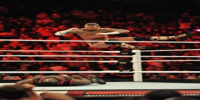 WATCH: The Best Moves in CM Punkâs Wrestling Arsenal