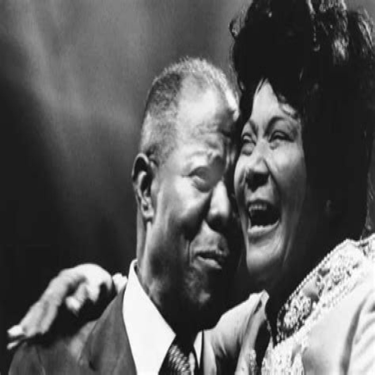 Who is Mahalia Jackson husband Isaac Hockenhull?